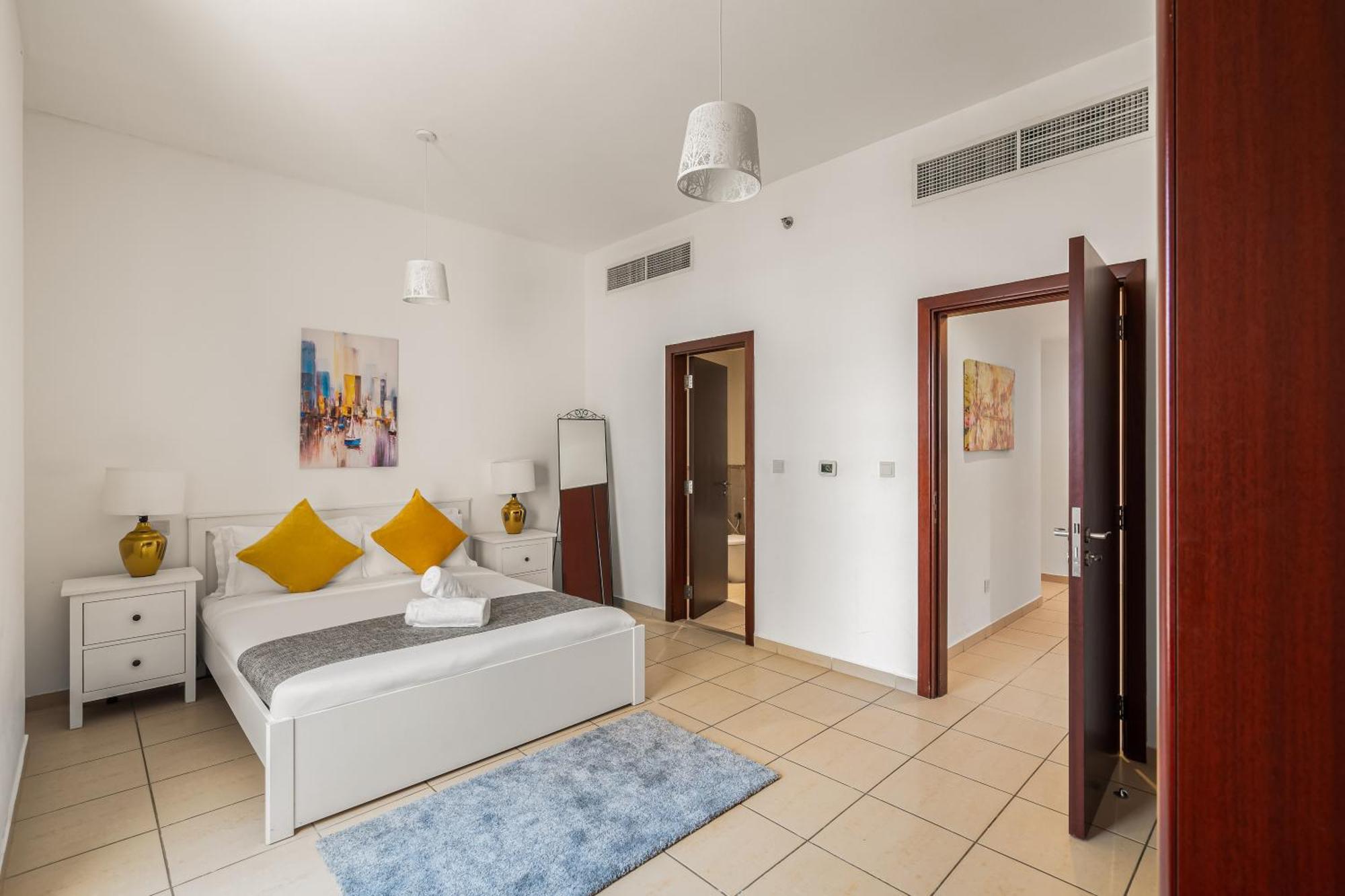 Beautiful 2Br & 4Br Apartments On Jbr Beach, Walking Distance To Bluewaters Island - By Sunkissed Holiday Homes ดูไบ ภายนอก รูปภาพ