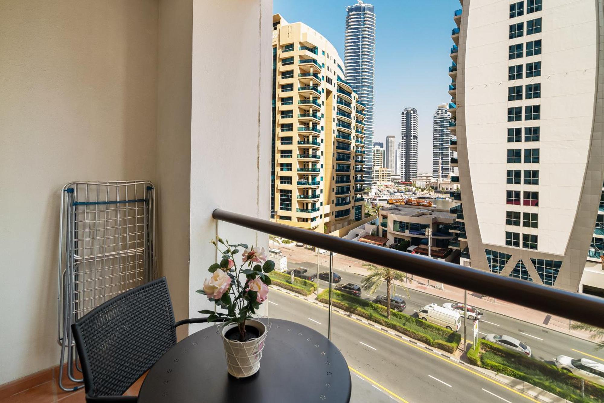 Beautiful 2Br & 4Br Apartments On Jbr Beach, Walking Distance To Bluewaters Island - By Sunkissed Holiday Homes ดูไบ ภายนอก รูปภาพ